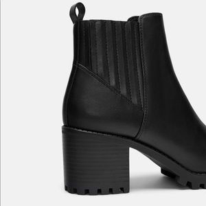 Zara Shoes - ✔️BRAND NEW ZARA HEELED BOOTIES WITH LUG SOLES Zara Shoes - ✔️BRAND NEW ZARA HEELED BOOTIES WITH LUG SOLES
